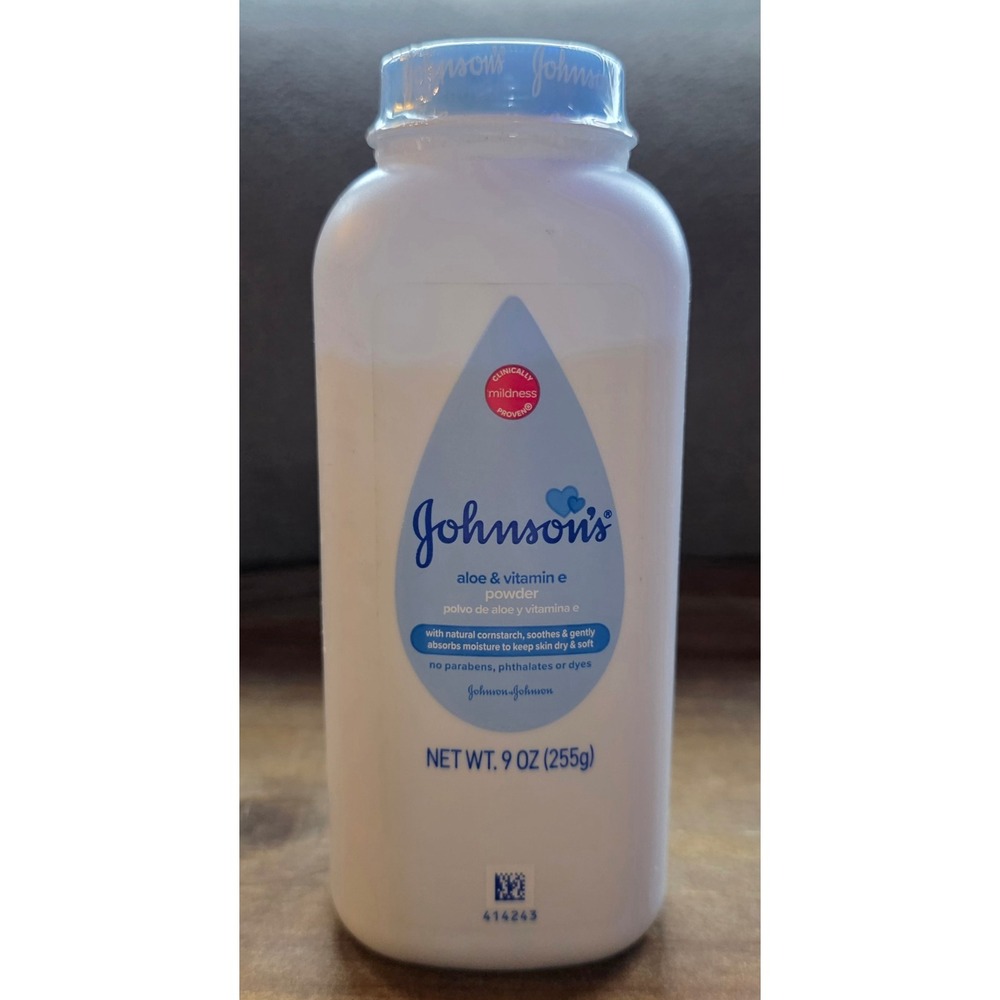 Johnsons Aloe and Vitamin E Baby Powder Cornstarch 9 oz Hypoallergenic 414243